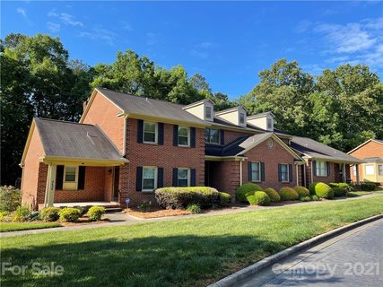 8434 Coulwood Oak Lane sold townhome in Coulwood Oaks, Charlotte, NC
