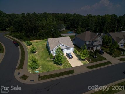 103 Paradise Hills Circle