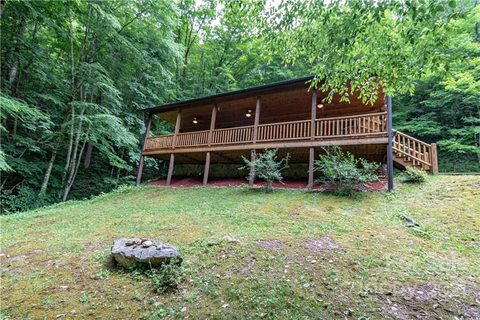 79 Apple Pasture Drive