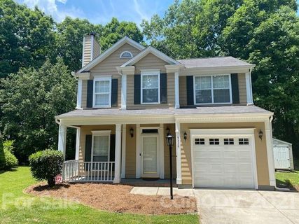 9226 Stone Abbey Place sold home in Cambridge Commons, Charlotte, NC