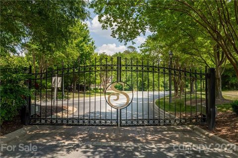 1000 Chamberleyne Way 4