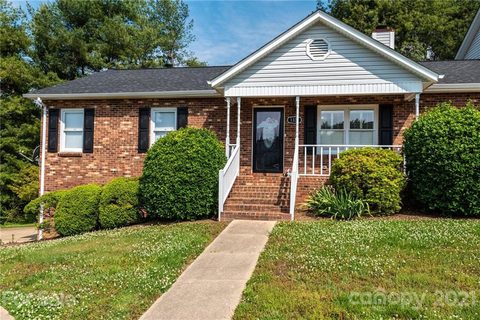 1330 Old Lenoir Road sold condo in Manor House, Hickory, NC
