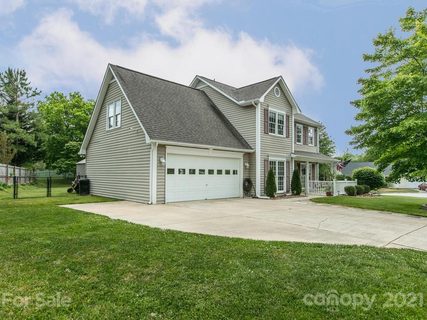 Previously sold for $395,300