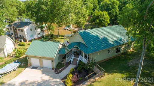 5101 Sapp Circle sold home in Riverfront, Lake Wylie, SC
