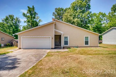 4043 Bon Rea Drive sold home in Cedar Woods, Charlotte, NC