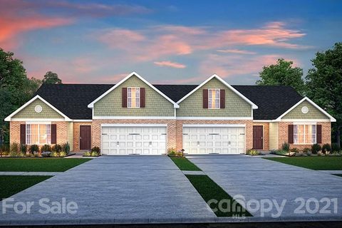 1401 Amberlight Circle