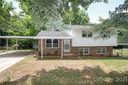 2431 Woodleaf Drive sold home in Gastonia, SC