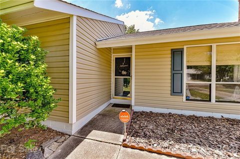 10704 Copper Field Drive