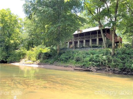 1179 River Crest Parkway