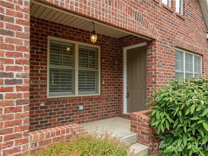 210 Wash Creek Drive sold townhome in The Cloisters, Hendersonville, NC