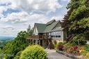 18 Perrion Avenue sold home in Weaverville, SC