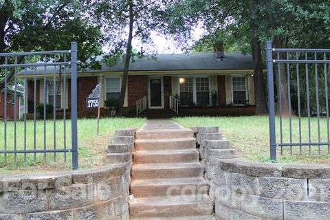 1755 Archdale Drive