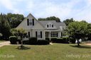 8923 Lauriston Place sold home in Mint Hill, SC