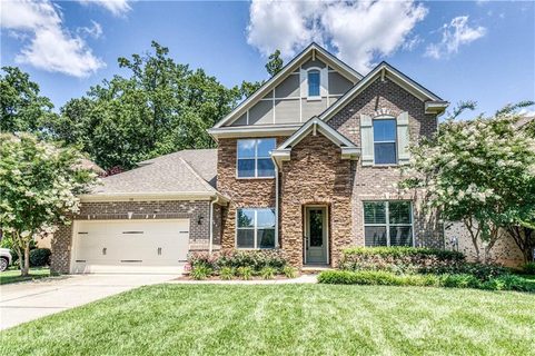 110 Kingsdown Avenue sold home in Arborway, Charlotte, NC