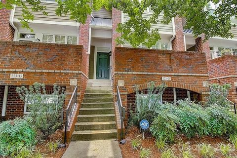 223 S Torrence Street 25 sold home in Crown View, Charlotte, NC