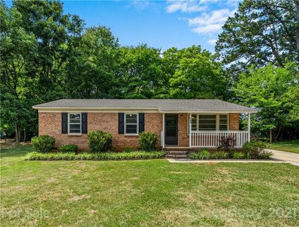 817 Pine Terrace Drive sold home in Pine Terrace Estates, Rock Hill, SC