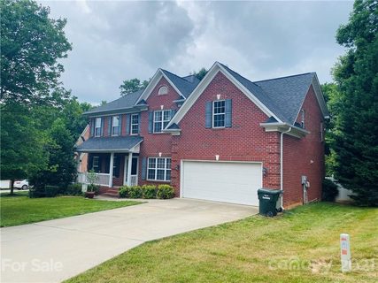 2729 Firethorn Court
