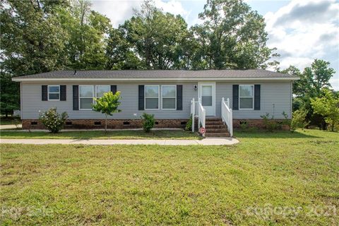 2216 Louanne Drive sold home in Austin Hills, Wingate, NC