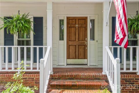 6512 Tuskan Drive sold home in Crown Colony Estates, Charlotte, NC