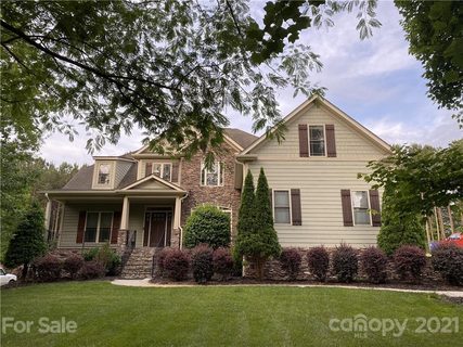 166 Kenway Loop