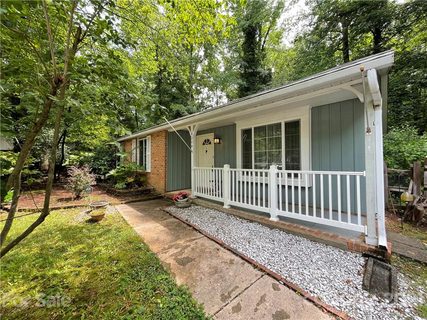 6204 Judas Tree Lane