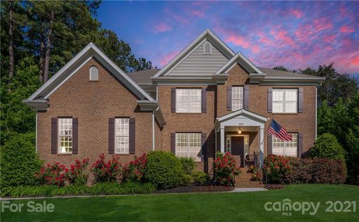 330 Cove Creek Loop