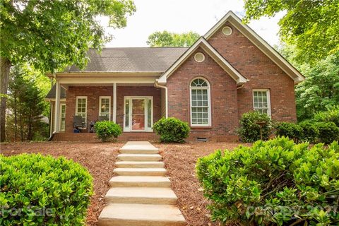 Previously sold for $385,000
