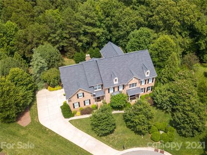 617 Maple Valley Court sold home in Lake Forest Preserve, Weddington, NC
