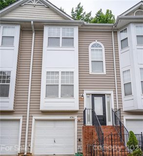 6341 Royal Celadon Way