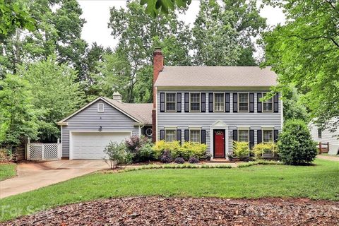 412 Hickok Court