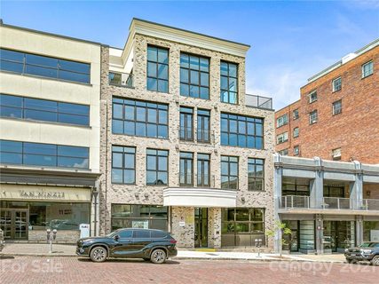 17 N Market Street 102