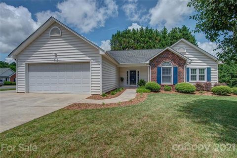 2399 Eagle Glen Court