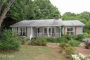 5517 Indian Brook Drive sold home in Matthews, SC