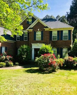 8022 Silver Jade Lane