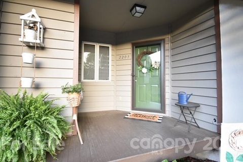 2205 6th Street sold condo in Mallard Cove, Hickory, NC