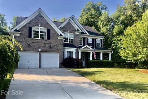 1949 Woodstream Road