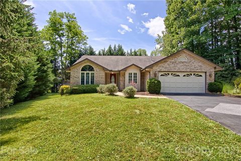 214 Ginseng Lane sold home in Long John Mt Estates, Hendersonville, NC