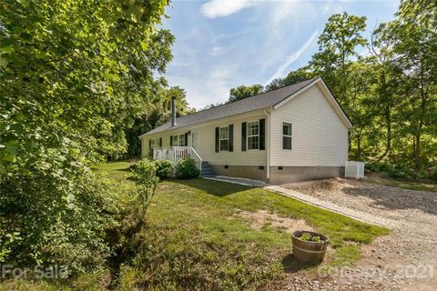 1829 New Stock Road sold home in Ponders Ridge, Weaverville, NC