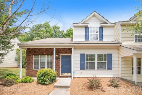 5237 Ficus Tree Lane
