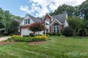 10106 Glencrest Drive sold home in Huntersville, SC