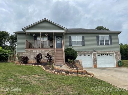 219 Pine Meadows Circle