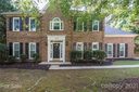 12400 Woodbend Drive sold home in Matthews, SC