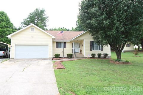 25 Penny Lane sold home in Five Oaks, Hickory, NC