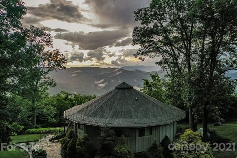 100 Fawns Rest None sold home in Deer Run Estates, Black Mountain, NC