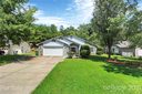 6900 Long Needles Drive sold home in Charlotte, SC
