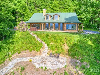 1031 Hyacinth Drive sold home in Panther Creek Estates, Clyde, NC
