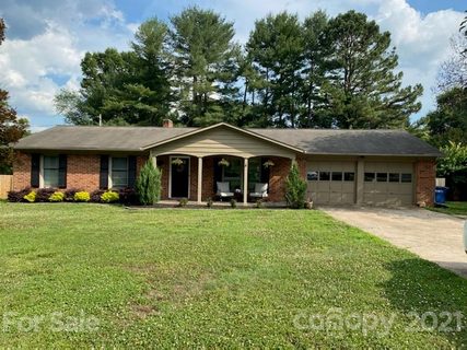 410 Chestnut Lane