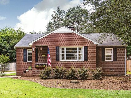 1219 Winthrop Drive