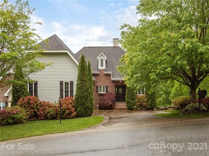38 Springside Court