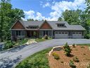 551 Skytop Farm Lane sold home in Hendersonville, SC